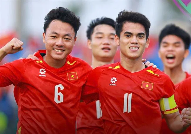 Hoàn trả hàng ngày cho game Nổ Hũ